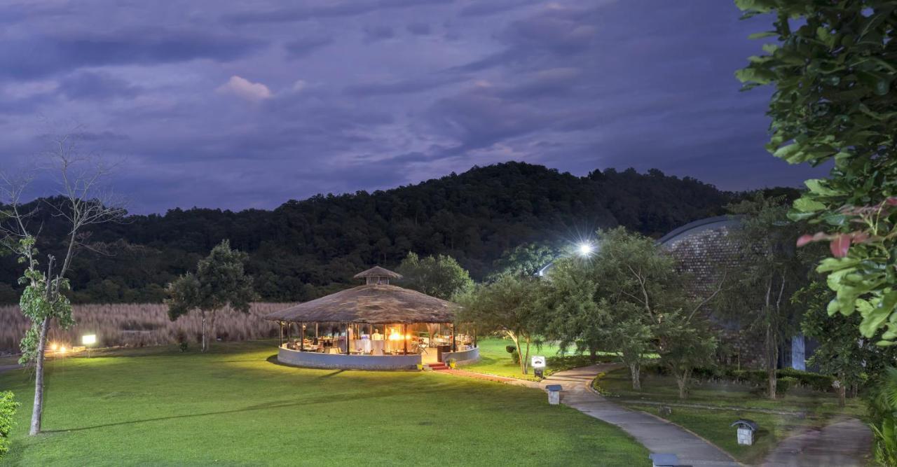 Hotel Club Mahindra Corbett Dhikuli Exterior foto